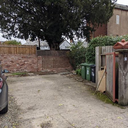 Medieval Roots And Harry Potter Townhouse - Hiking Near Ludlow Leominster Exterior photo